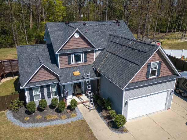 Best Roof Maintenance and Cleaning  in Lake Lorelei, OH